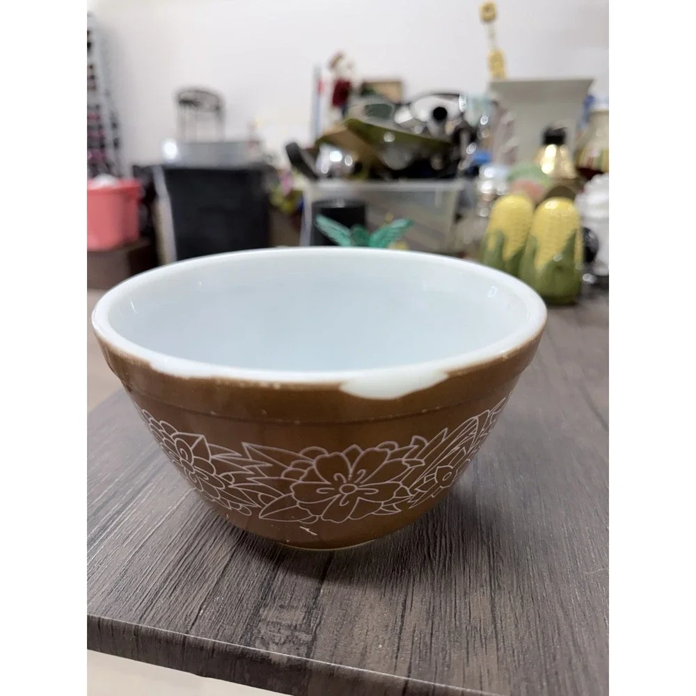 Pyrex Woodland Vintage Floral Brown White Round Mixing Bowl 750ml 3.5x5.5 Inches